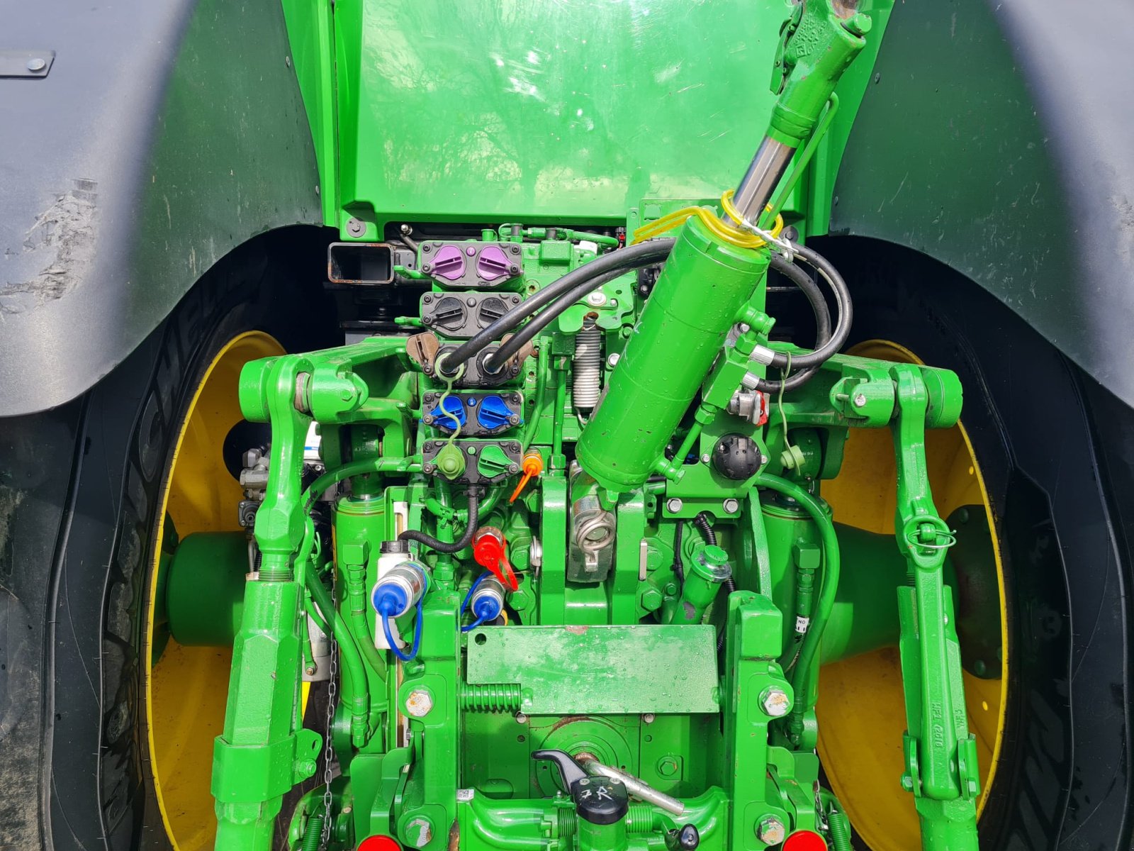 Traktor a típus John Deere 7R 330, Gebrauchtmaschine ekkor: Walldürn (Kép 17)