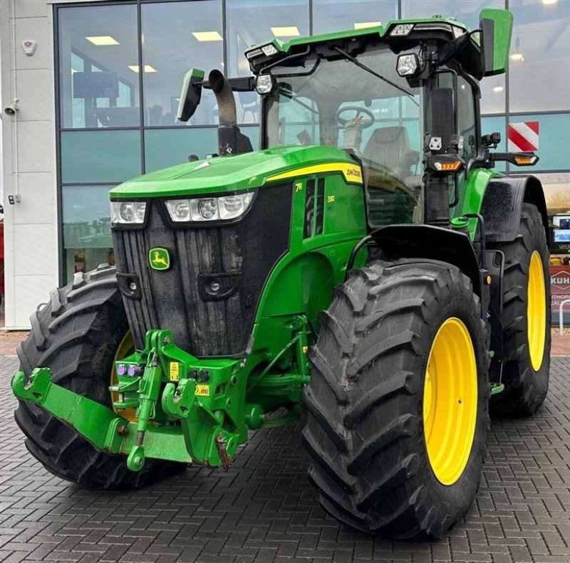 Traktor of the type John Deere 7R330 Signature Edition Alt udstyr. Den nyeste 7R model. Ring til Ulrik på 40255544. Jeg snakker Jysk., Gebrauchtmaschine in Kolding (Picture 3)