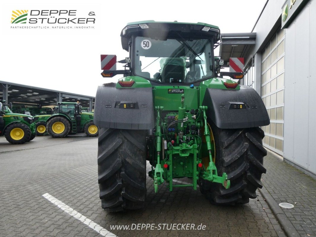 Traktor van het type John Deere 7R330, Gebrauchtmaschine in Lauterberg/Barbis (Foto 4)