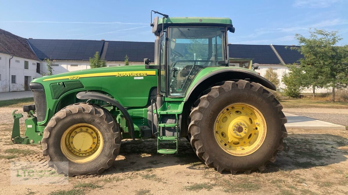 Traktor van het type John Deere 8120, Gebrauchtmaschine in Korneuburg (Foto 10)