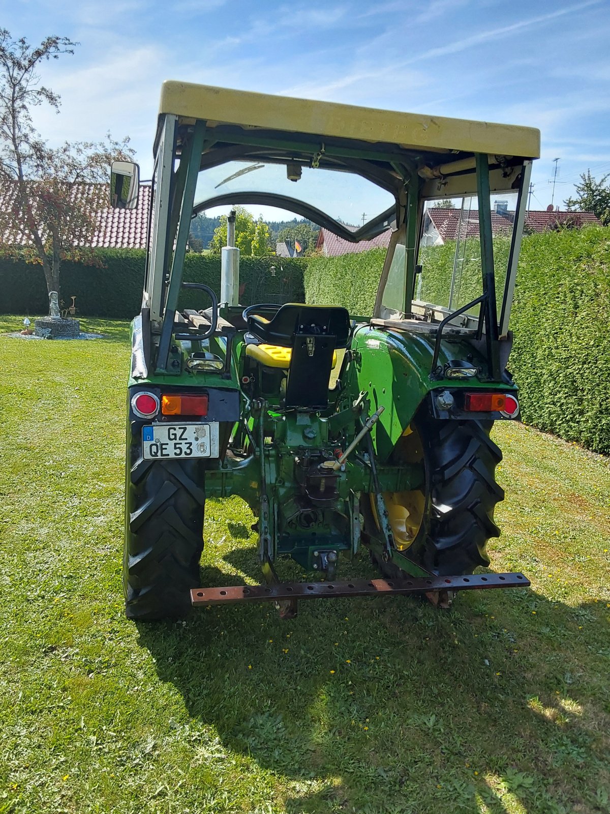 Traktor des Typs John Deere 820 S, Gebrauchtmaschine in Kötz  OT  Ebersbach (Bild 2)