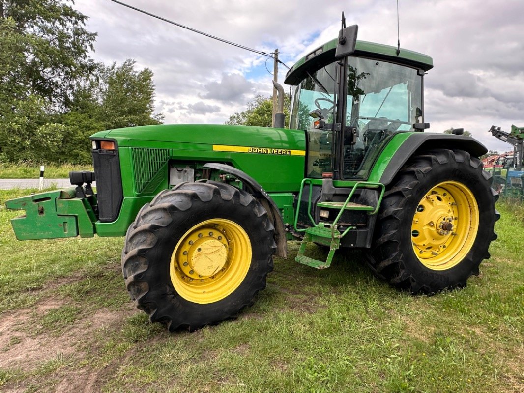 Traktor типа John Deere 8200, Gebrauchtmaschine в Liebenwalde (Фотография 9)