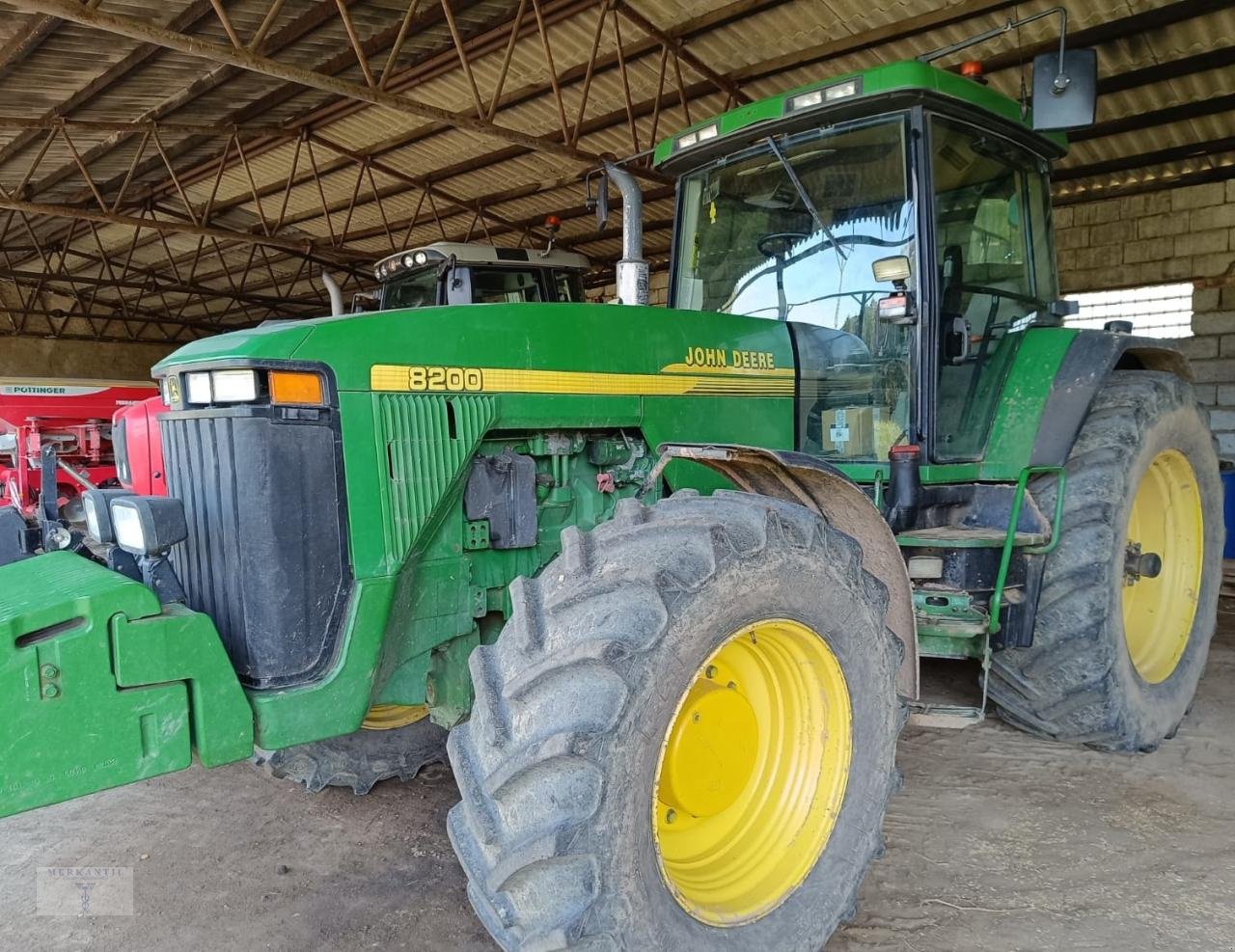 Traktor Türe ait John Deere 8200, Gebrauchtmaschine içinde Pragsdorf (resim 2)