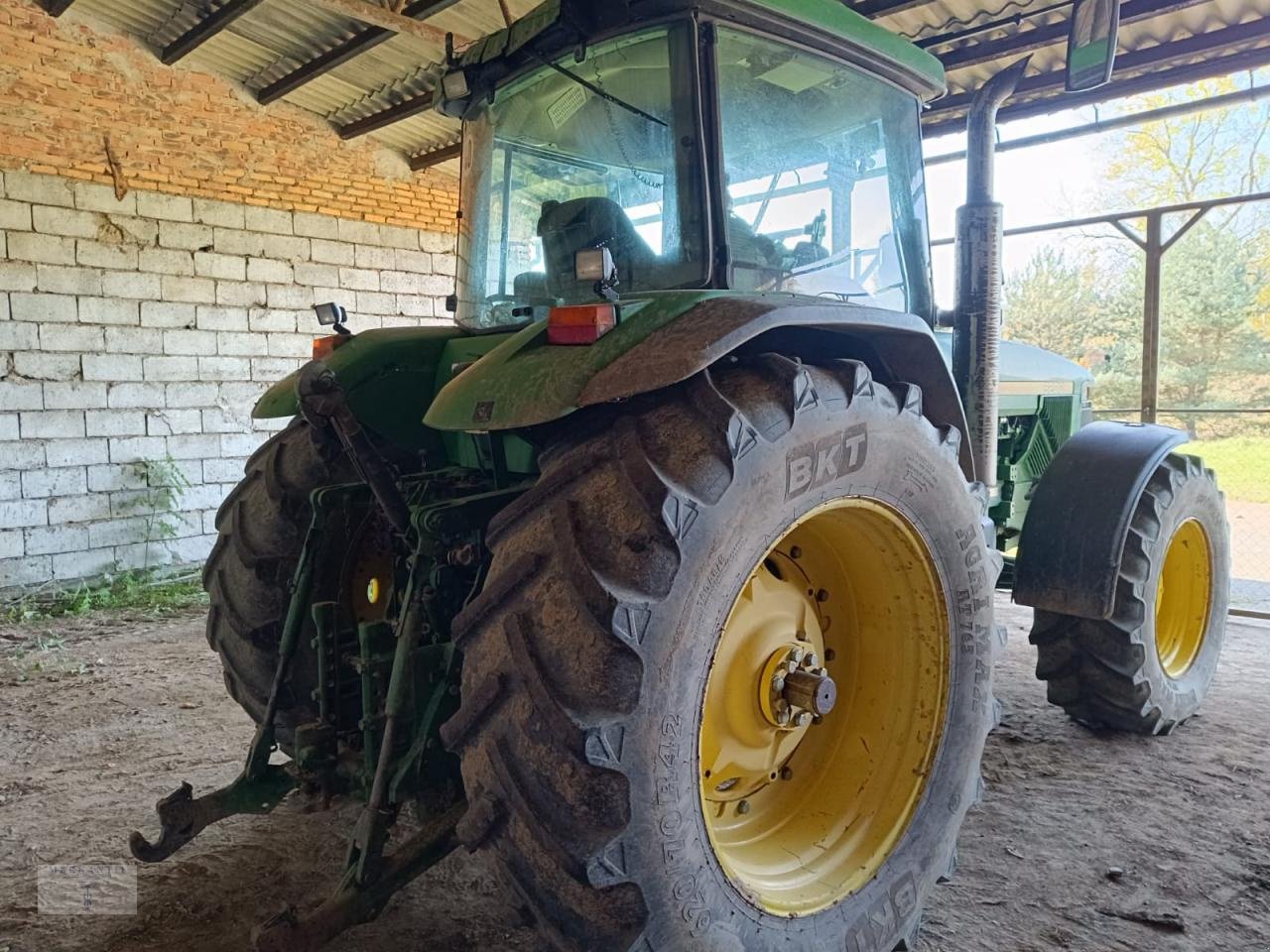 Traktor Türe ait John Deere 8200, Gebrauchtmaschine içinde Pragsdorf (resim 4)