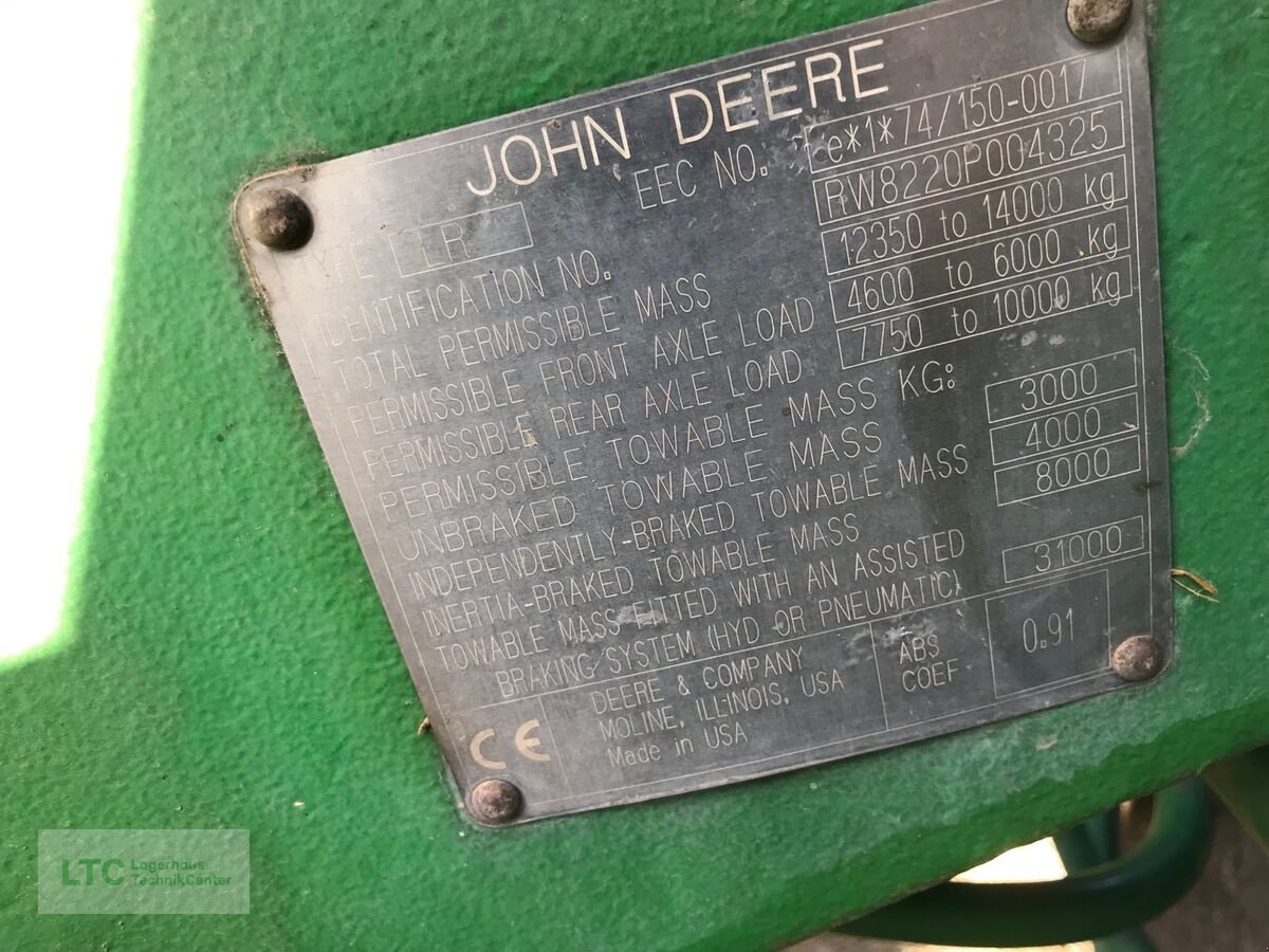 Traktor типа John Deere 8220, Gebrauchtmaschine в Eggendorf (Фотография 22)