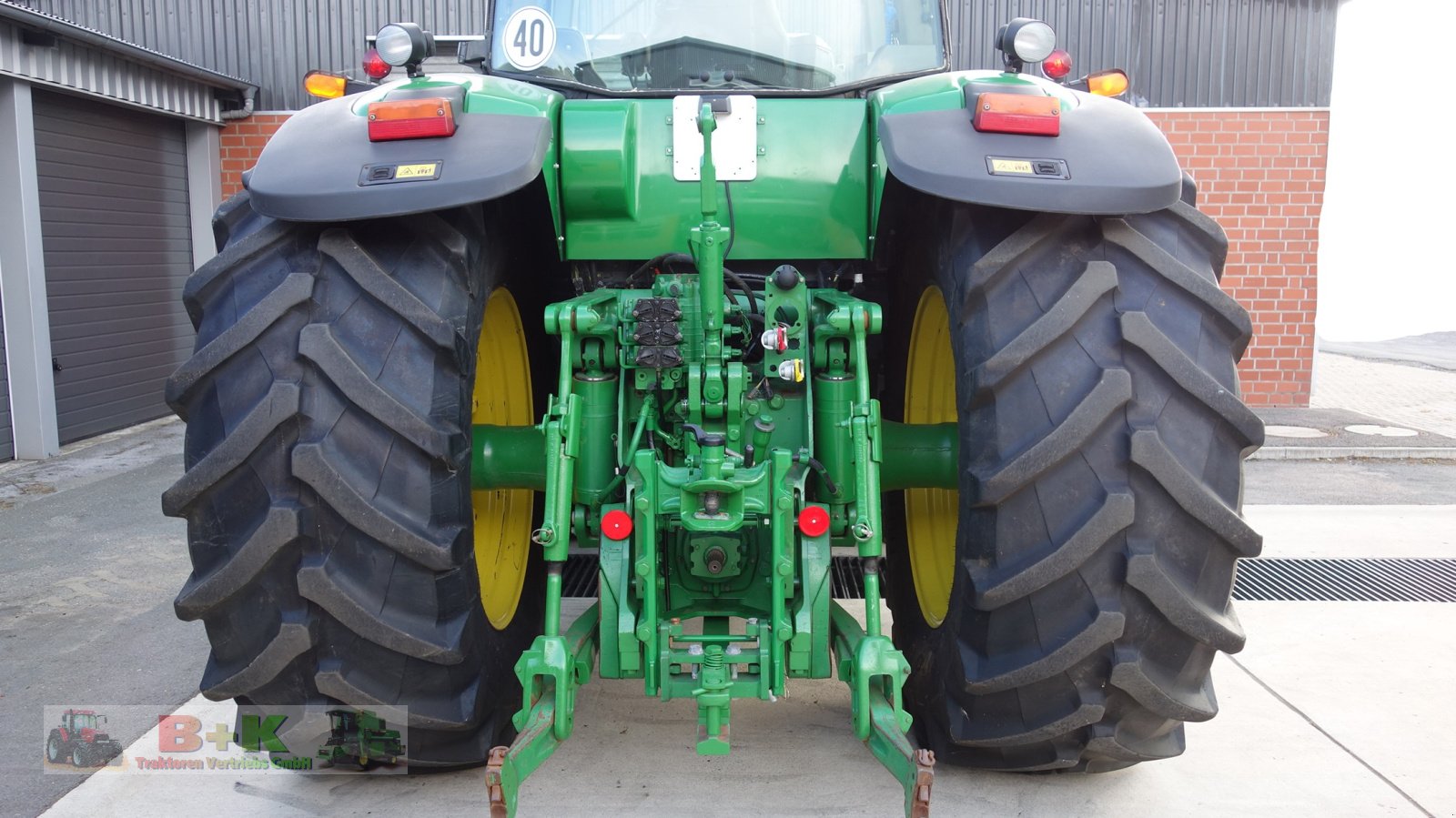 Traktor Türe ait John Deere 8230 ILS, Gebrauchtmaschine içinde Kettenkamp (resim 7)