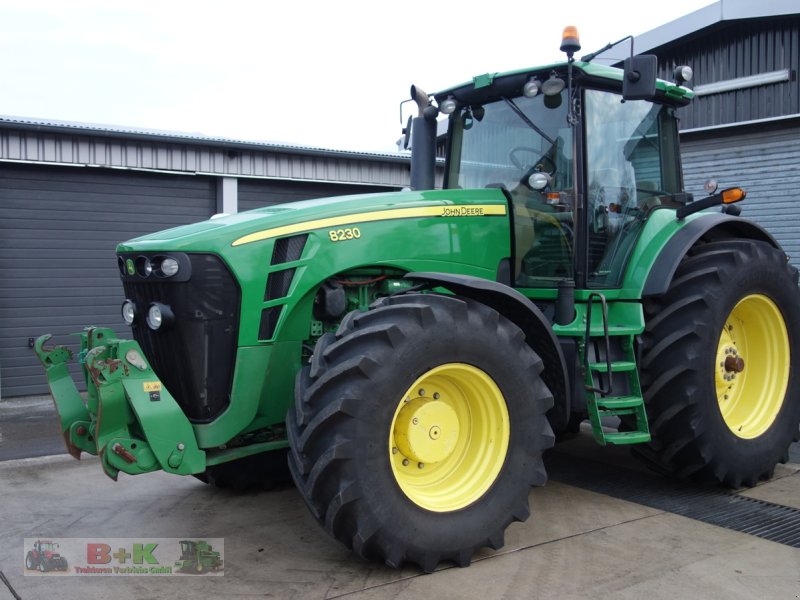 Traktor typu John Deere 8230 ILS, Gebrauchtmaschine w Kettenkamp (Zdjęcie 1)