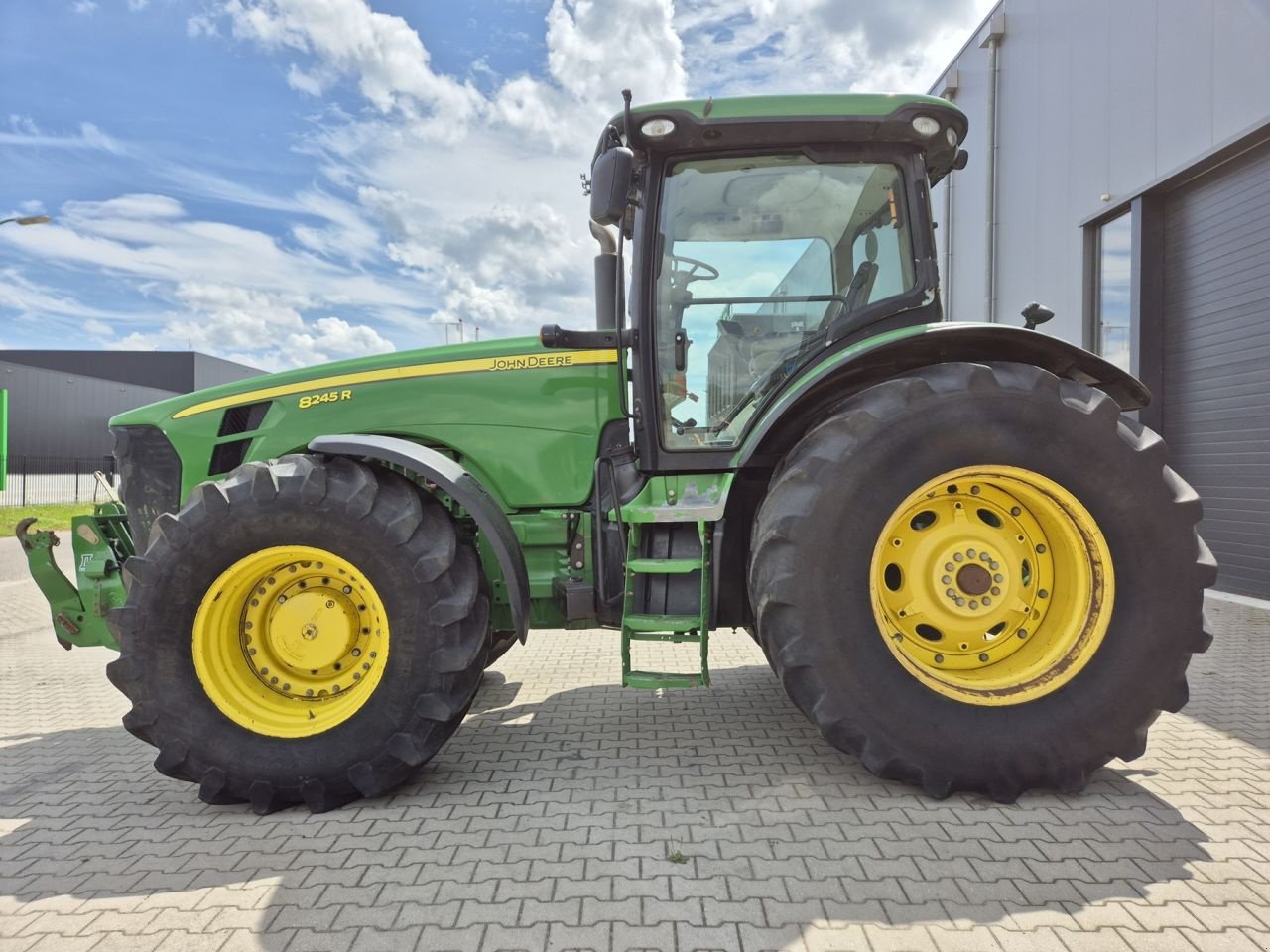 Traktor typu John Deere 8245R, Gebrauchtmaschine w Beek en Donk (Zdjęcie 8)