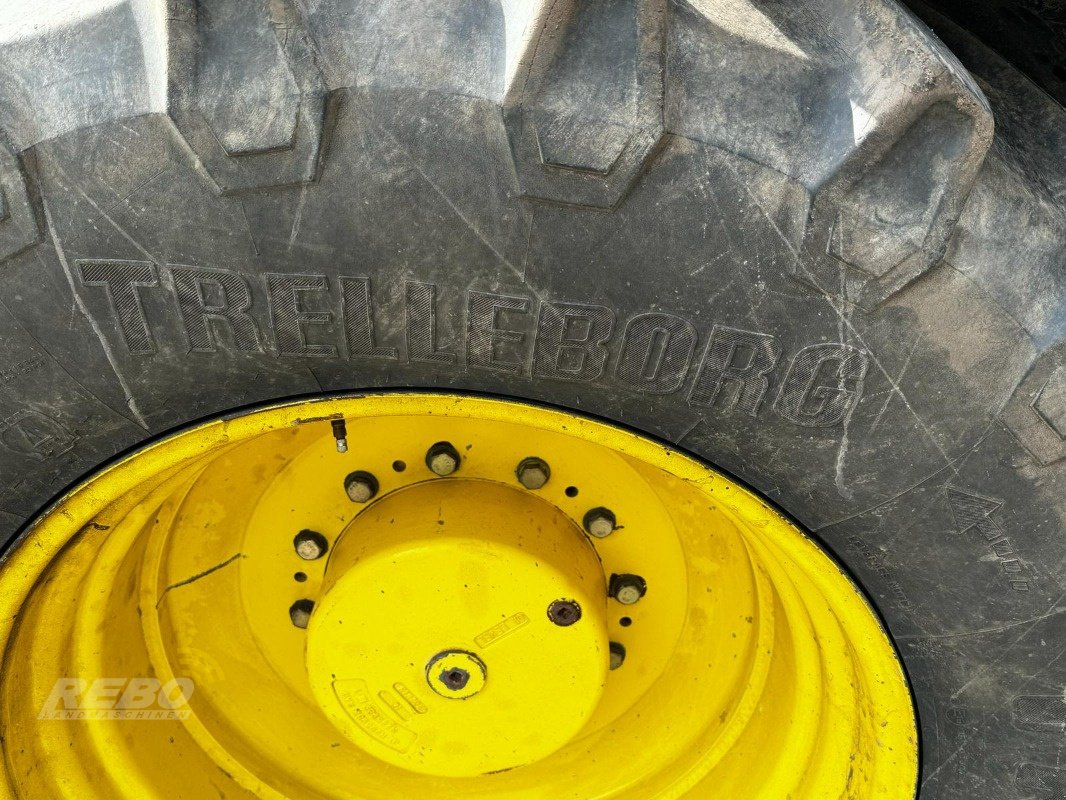 Traktor van het type John Deere 8245R, Gebrauchtmaschine in Albersdorf (Foto 14)