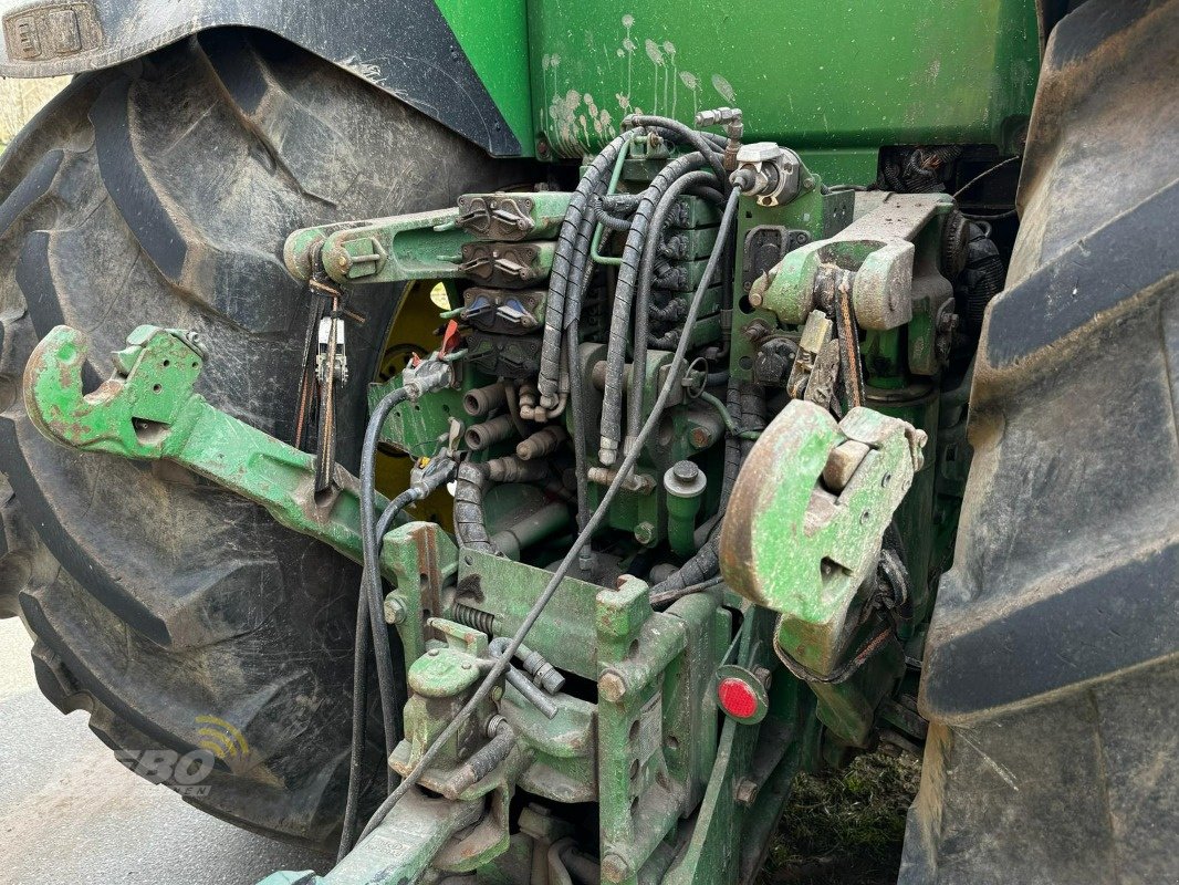 Traktor del tipo John Deere 8245R, Gebrauchtmaschine In Albersdorf (Immagine 28)