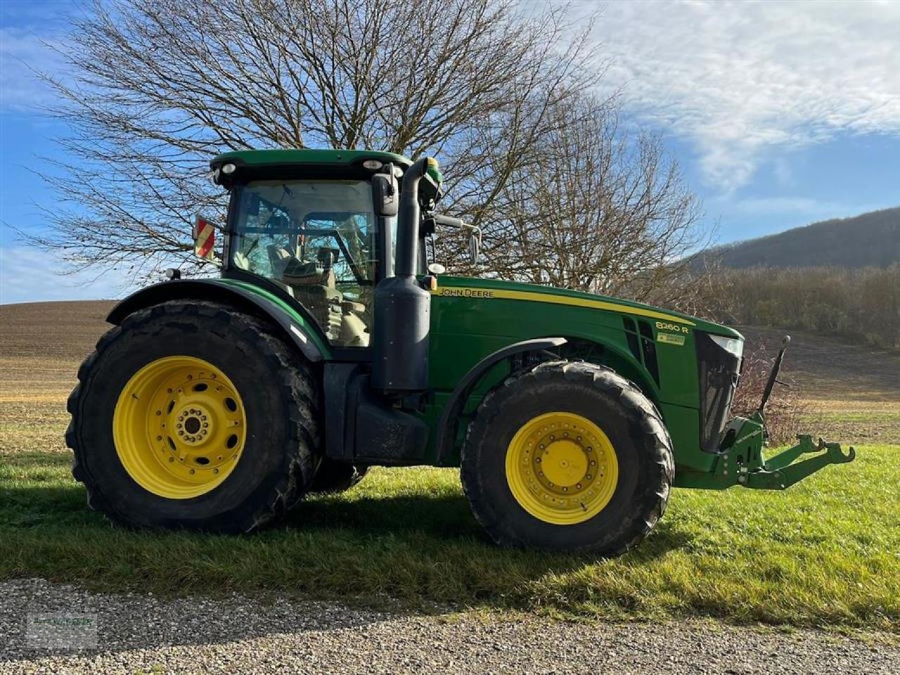 Traktor a típus John Deere 8260R, Gebrauchtmaschine ekkor: Bad Wildungen - Wega (Kép 1)