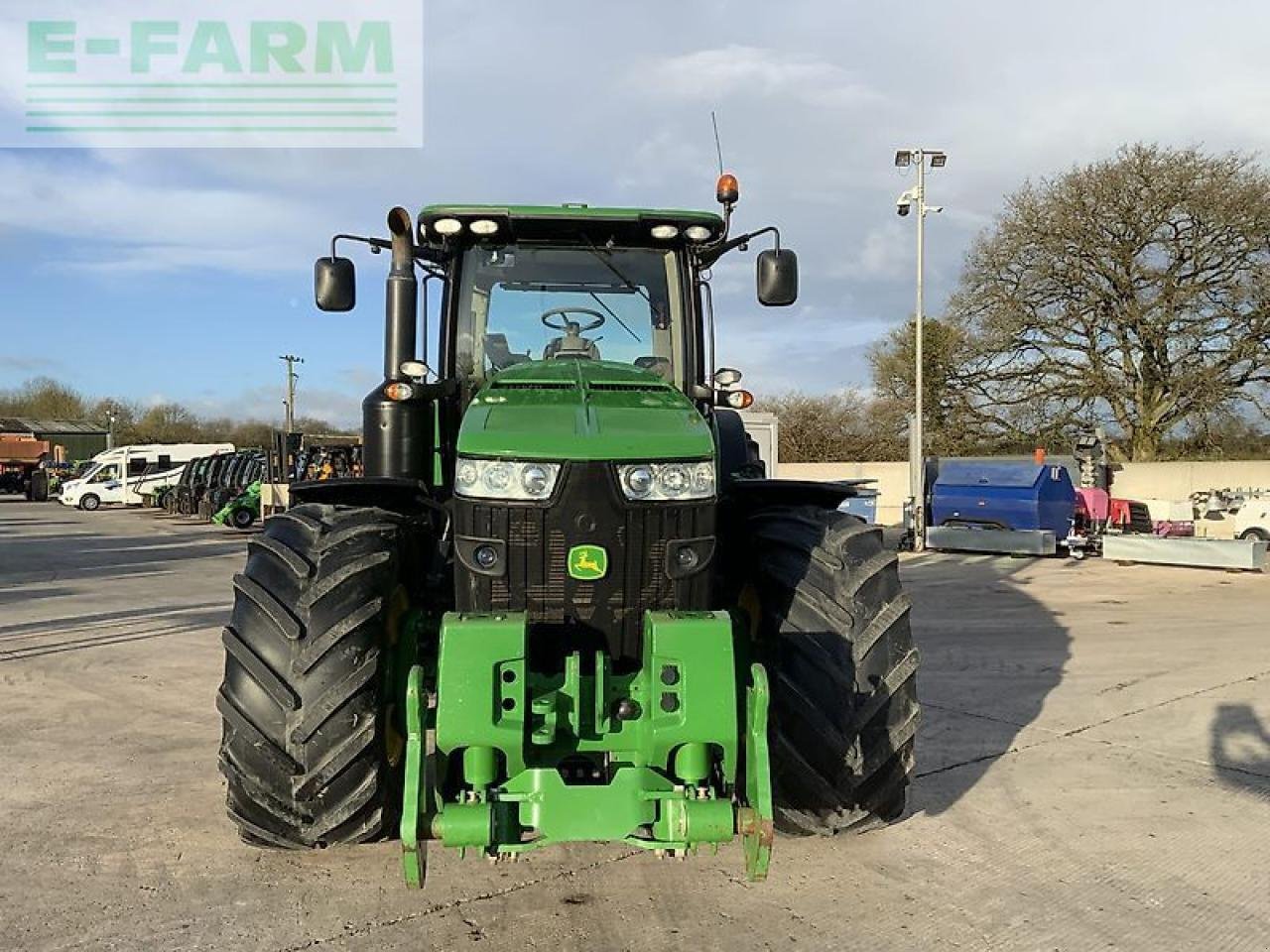 Traktor of the type John Deere 8270r tractor (st21773), Gebrauchtmaschine in SHAFTESBURY (Picture 3)