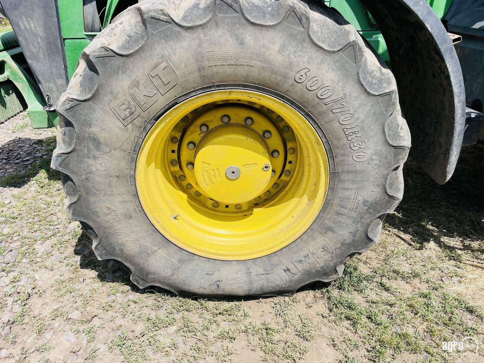 Traktor del tipo John Deere 8270R, Gebrauchtmaschine In Csengele (Immagine 18)