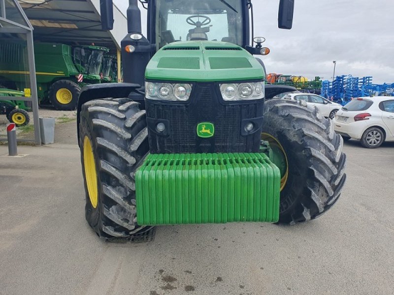 Traktor du type John Deere 8270R, Gebrauchtmaschine en PITHIVIERS Cedex (Photo 9)