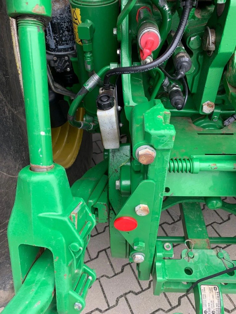 Traktor του τύπου John Deere 8270R, Gebrauchtmaschine σε Mrągowo (Φωτογραφία 13)