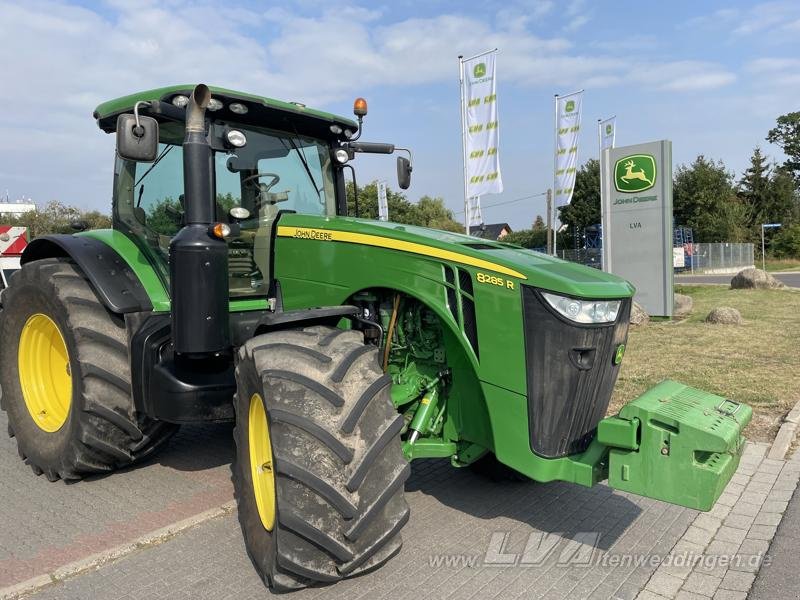 Traktor of the type John Deere 8285R, Gebrauchtmaschine in Sülzetal OT Altenweddingen