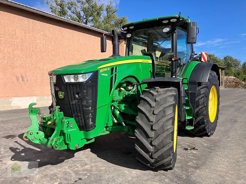 Traktor типа John Deere 8295R E23 *Reifendruckregelanlage*, Gebrauchtmaschine в Salsitz (Фотография 7)