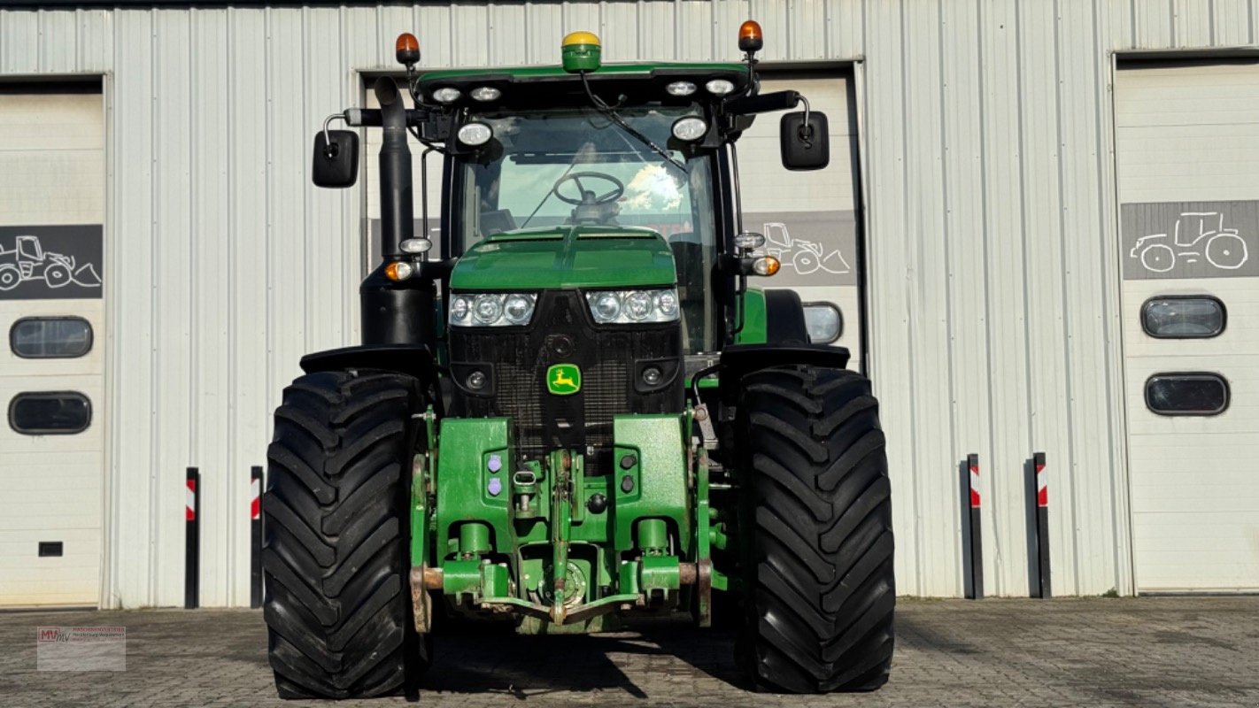 Traktor des Typs John Deere 8295R Front PTO & no AbBlue, Gebrauchtmaschine in Neubrandenburg (Bild 3)