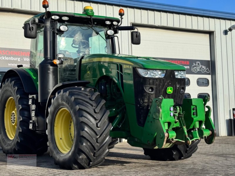 Traktor a típus John Deere 8295R Front PTO & no AbBlue, Gebrauchtmaschine ekkor: Neubrandenburg (Kép 1)