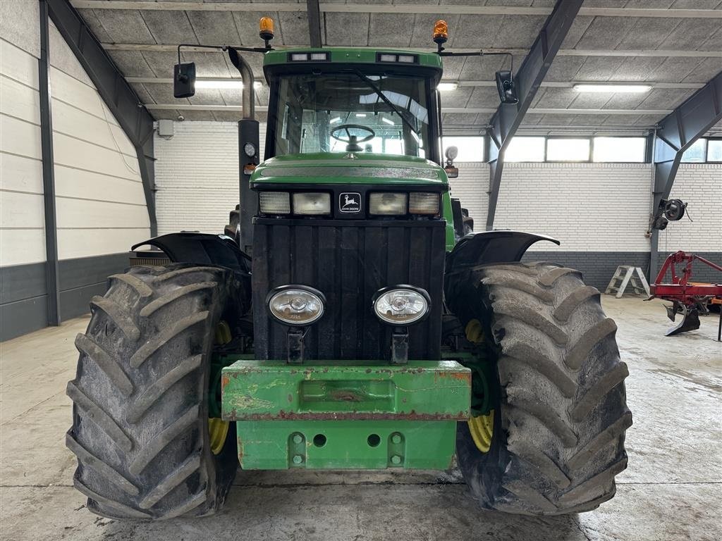 Traktor des Typs John Deere 8300 Bakgear defekt, Gebrauchtmaschine in Haderup (Bild 8)