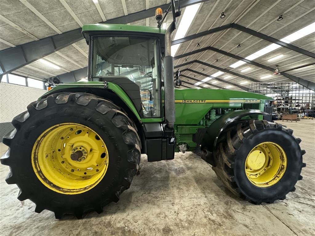 Traktor za tip John Deere 8300 Bakgear defekt, Gebrauchtmaschine u Haderup (Slika 6)