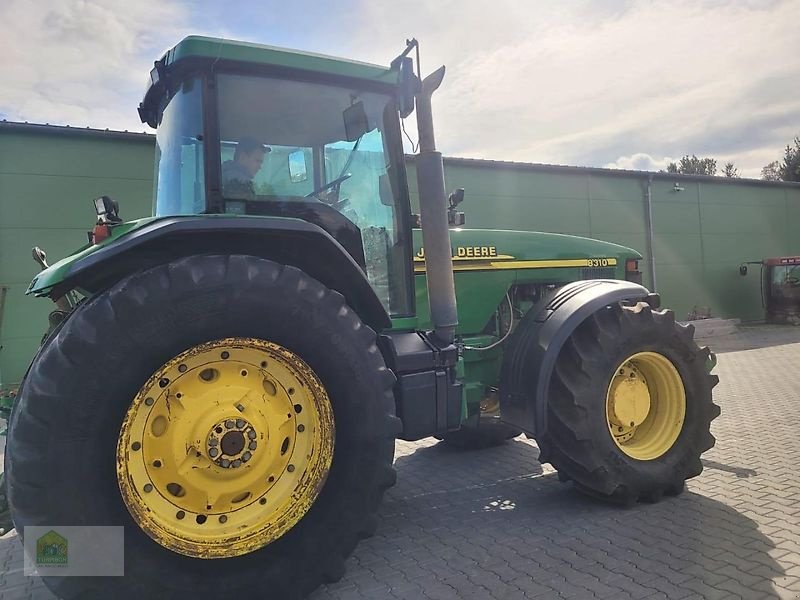 Traktor of the type John Deere 8310, Gebrauchtmaschine in Salsitz (Picture 5)