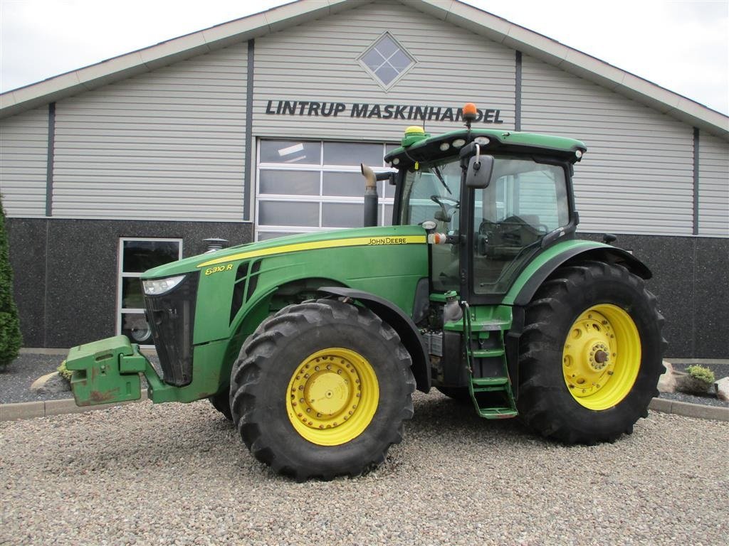 Traktor del tipo John Deere 8310R Powershift og stor vægt pakke. Evt med GPS anlæg på, Gebrauchtmaschine In Lintrup (Immagine 1)