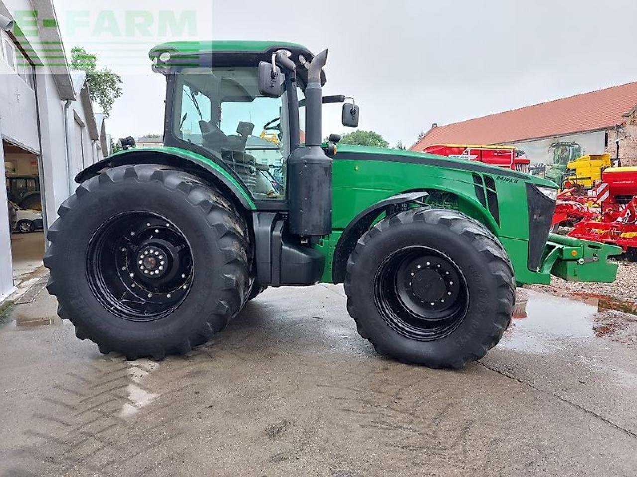 Traktor typu John Deere 8310r, Gebrauchtmaschine w SKARBIMIERZ – OSIEDLE (Zdjęcie 4)