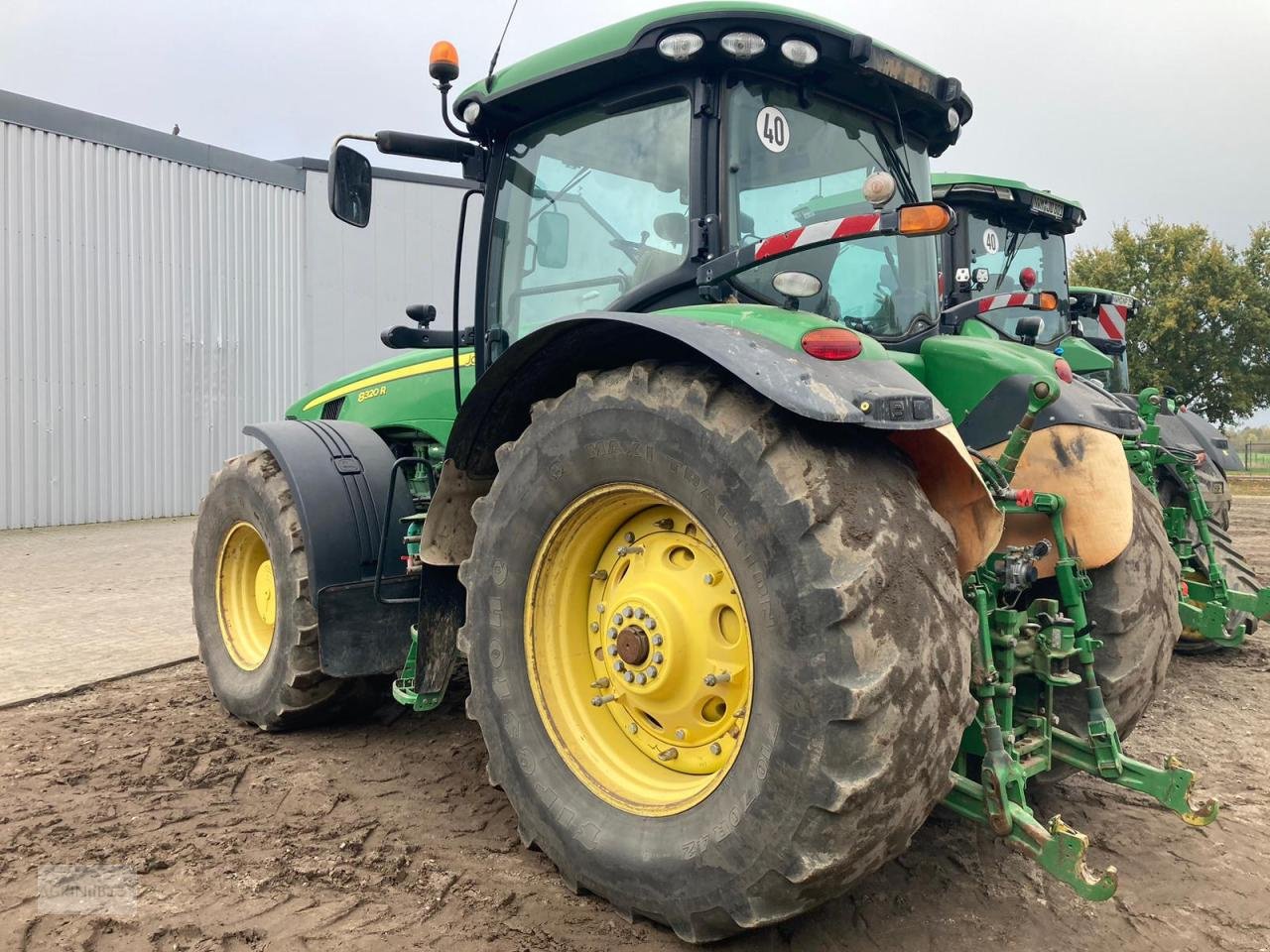 Traktor van het type John Deere 8320 R PowrShift, Gebrauchtmaschine in Prenzlau (Foto 2)