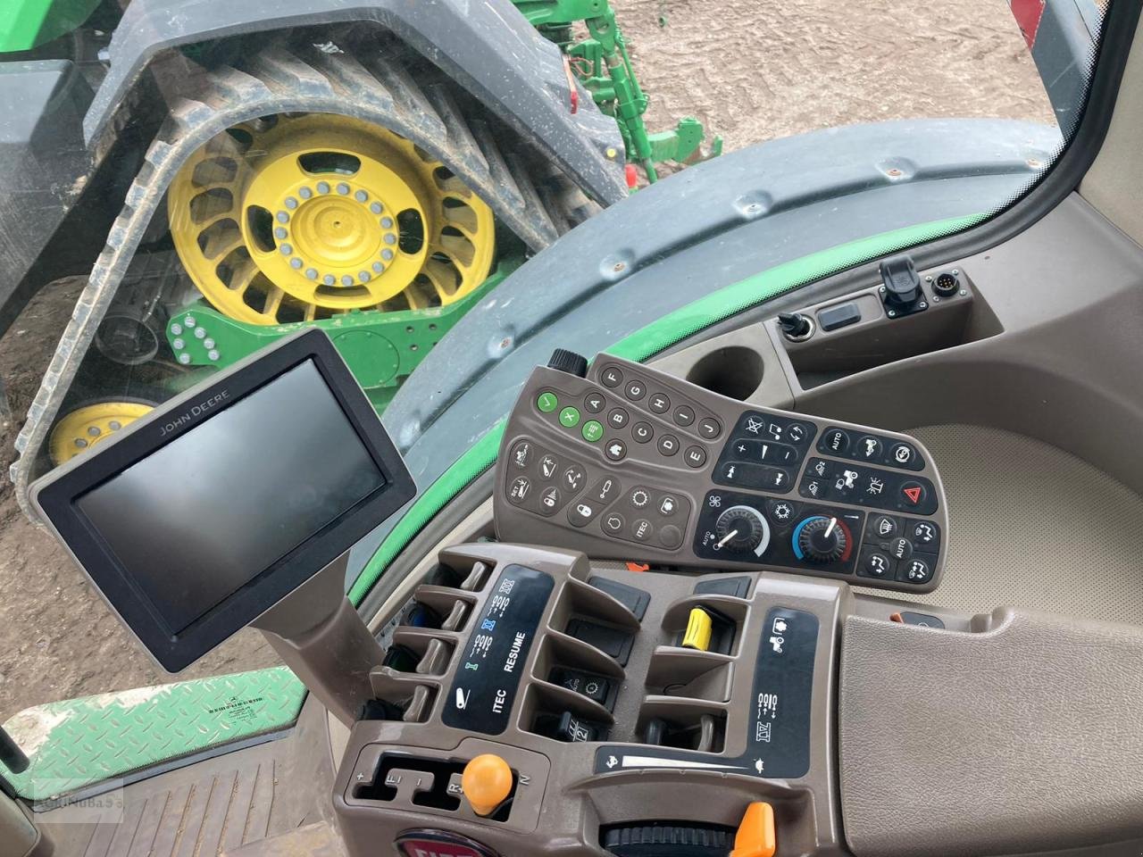 Traktor typu John Deere 8320 R PowrShift, Gebrauchtmaschine w Prenzlau (Zdjęcie 6)