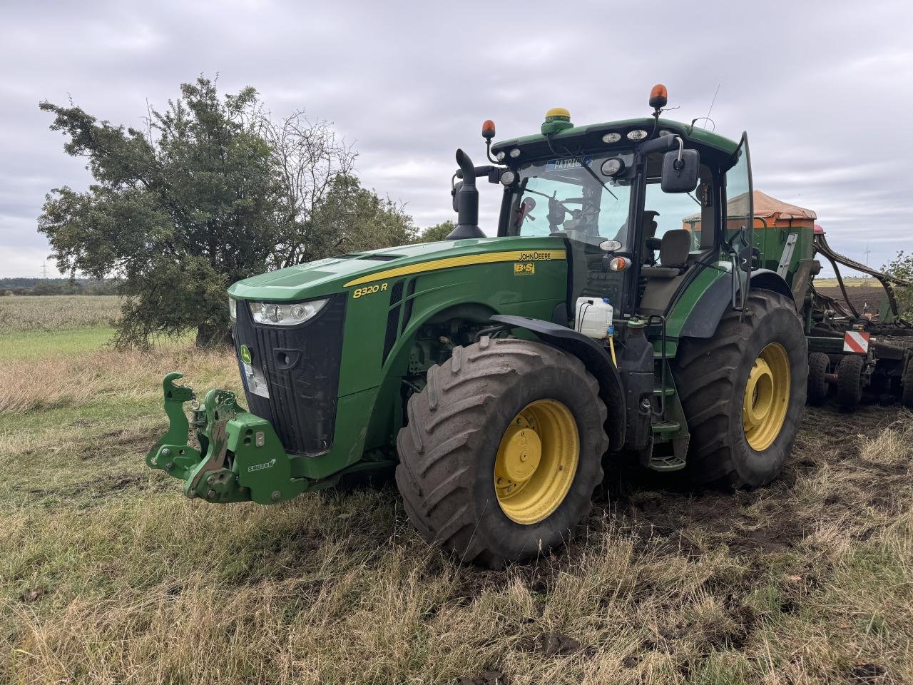 Traktor Türe ait John Deere 8320 R, Gebrauchtmaschine içinde Könnern (resim 1)