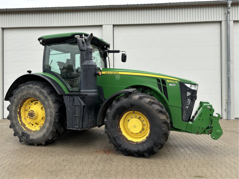 Traktor типа John Deere 8320 R, Gebrauchtmaschine в Bad Oldesloe