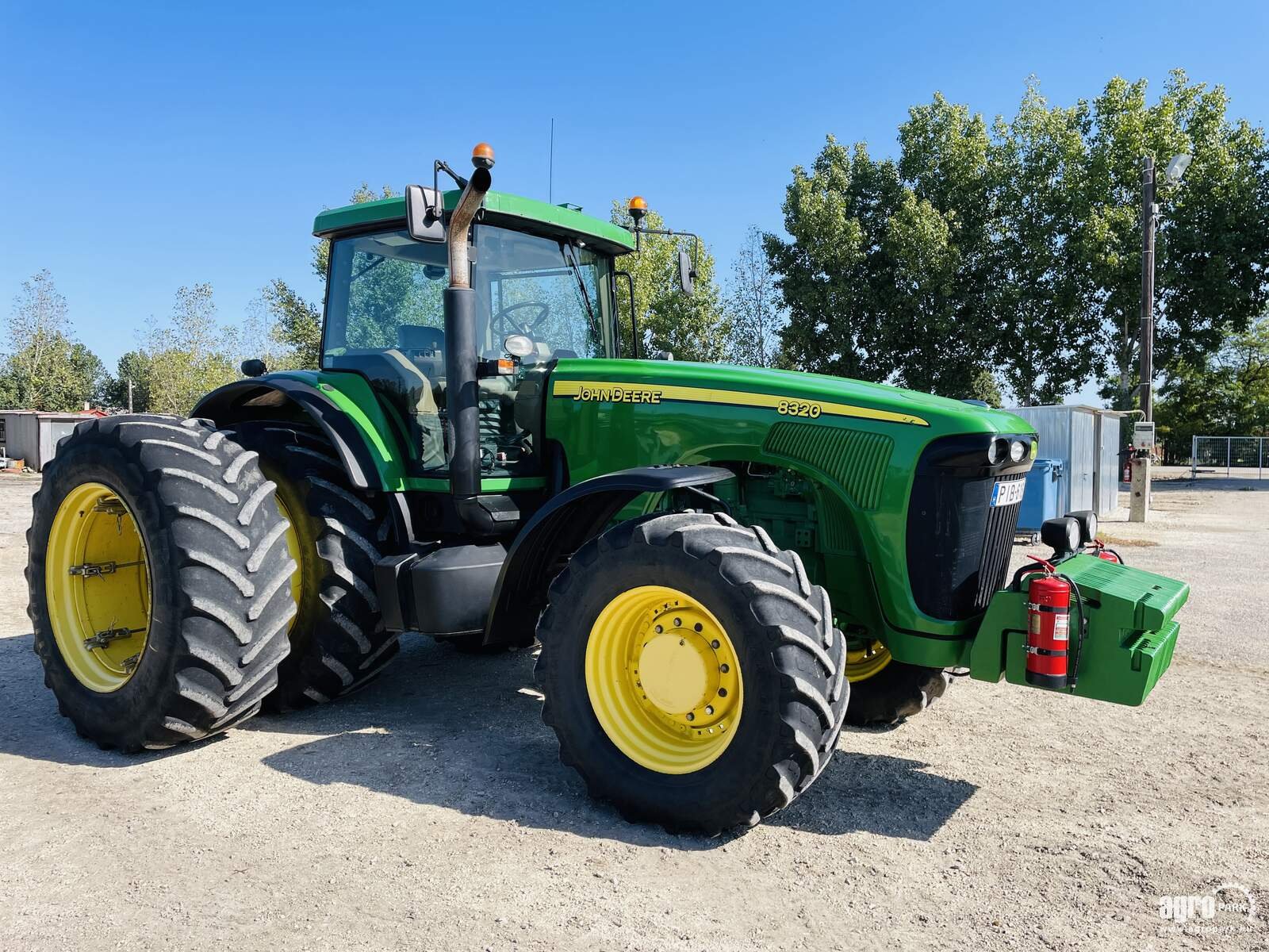 Traktor du type John Deere 8320, Gebrauchtmaschine en Csengele (Photo 8)