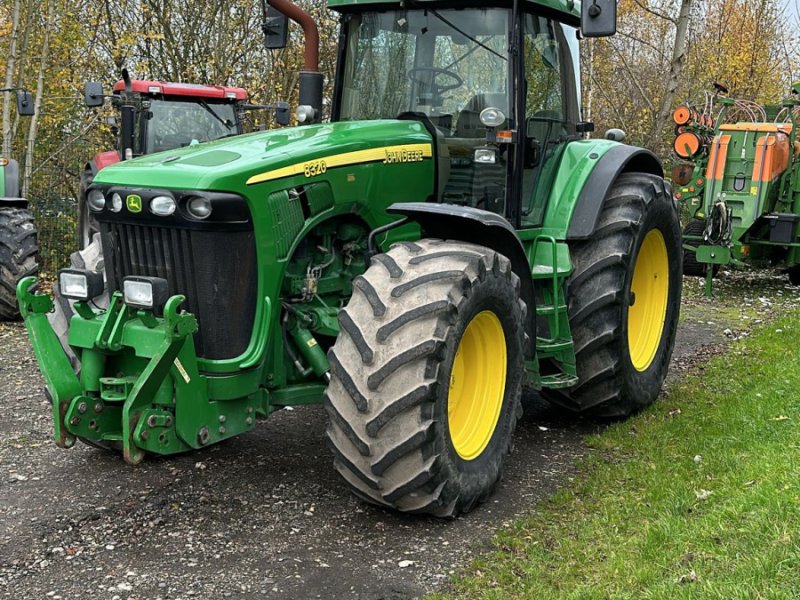 Traktor typu John Deere 8320, Gebrauchtmaschine w Husum (Zdjęcie 1)