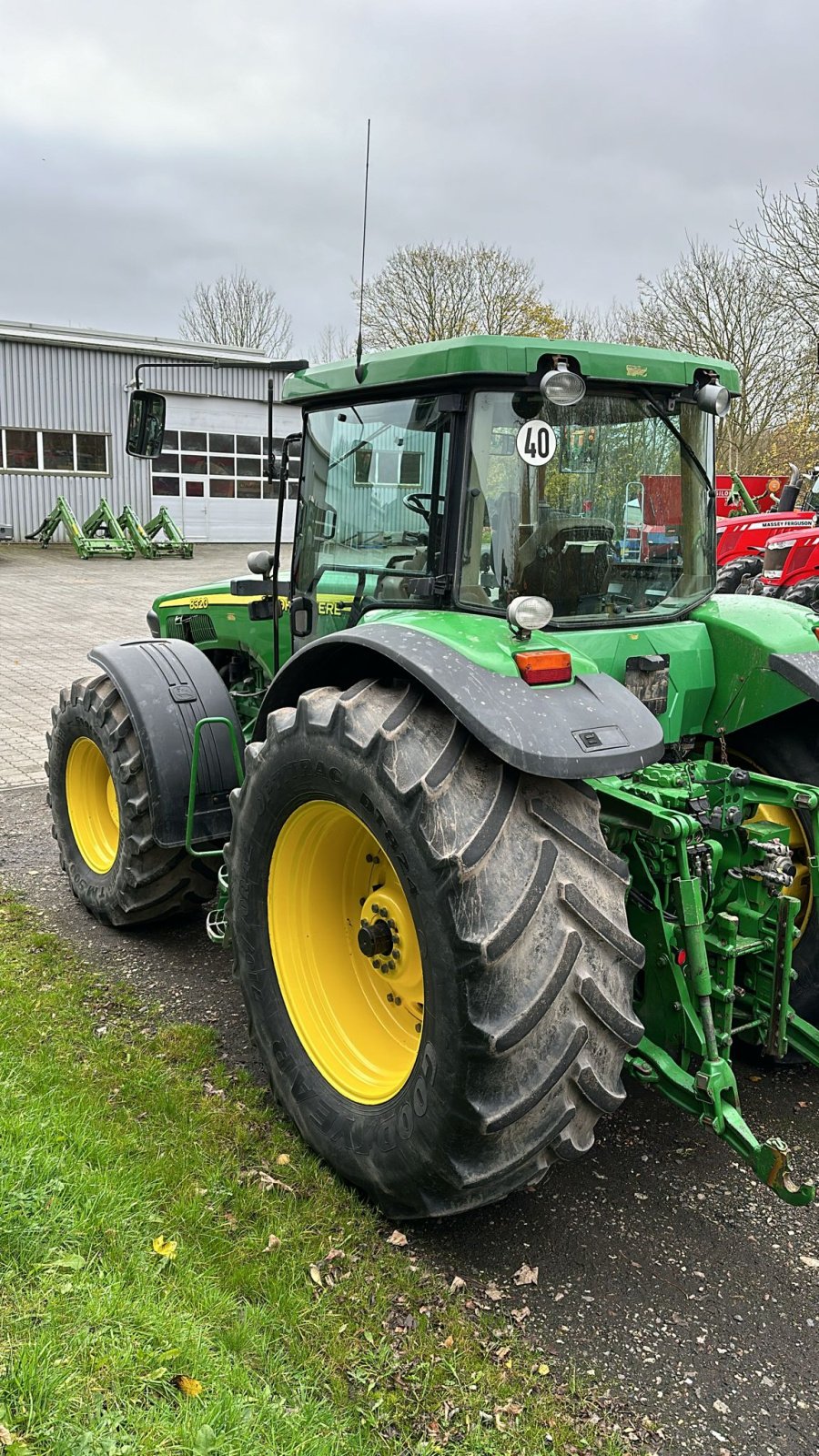 Traktor typu John Deere 8320, Gebrauchtmaschine w Husum (Zdjęcie 5)