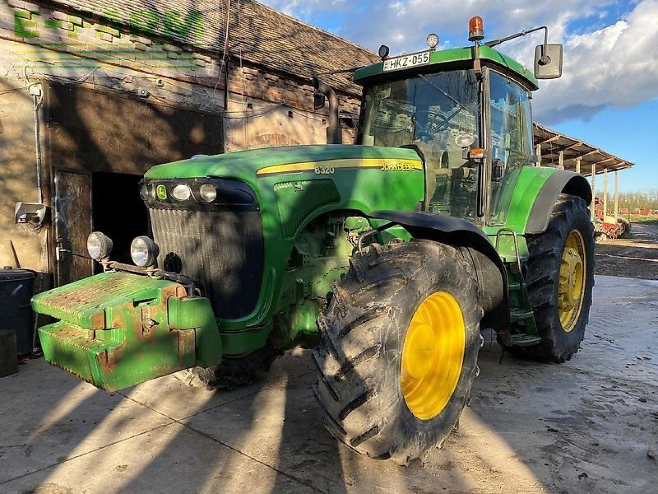 Traktor a típus John Deere 8320, Gebrauchtmaschine ekkor: SZEGED (Kép 1)