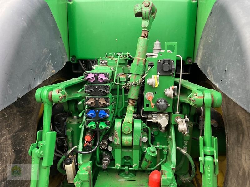 Traktor del tipo John Deere 8320R *E23* mit Zwillingsräder, Gebrauchtmaschine In Salsitz (Immagine 17)