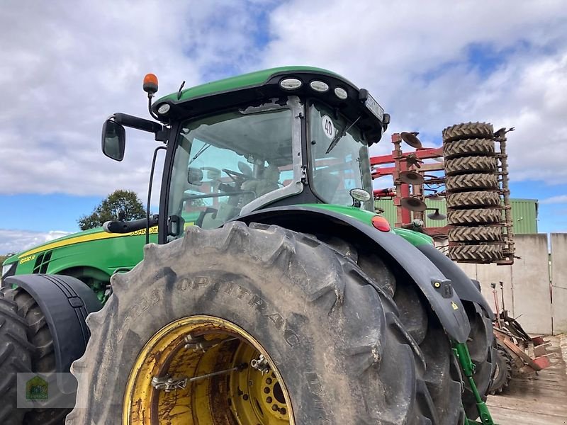 Traktor del tipo John Deere 8320R *E23* mit Zwillingsräder, Gebrauchtmaschine In Salsitz (Immagine 14)