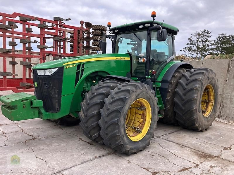 Traktor del tipo John Deere 8320R *E23* mit Zwillingsräder, Gebrauchtmaschine In Salsitz (Immagine 5)