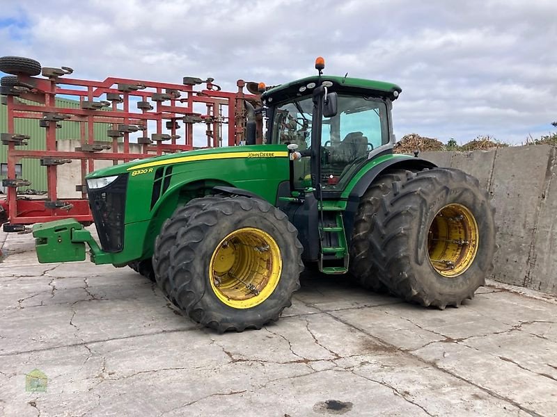 Traktor des Typs John Deere 8320R *E23* mit Zwillingsräder, Gebrauchtmaschine in Salsitz (Bild 1)