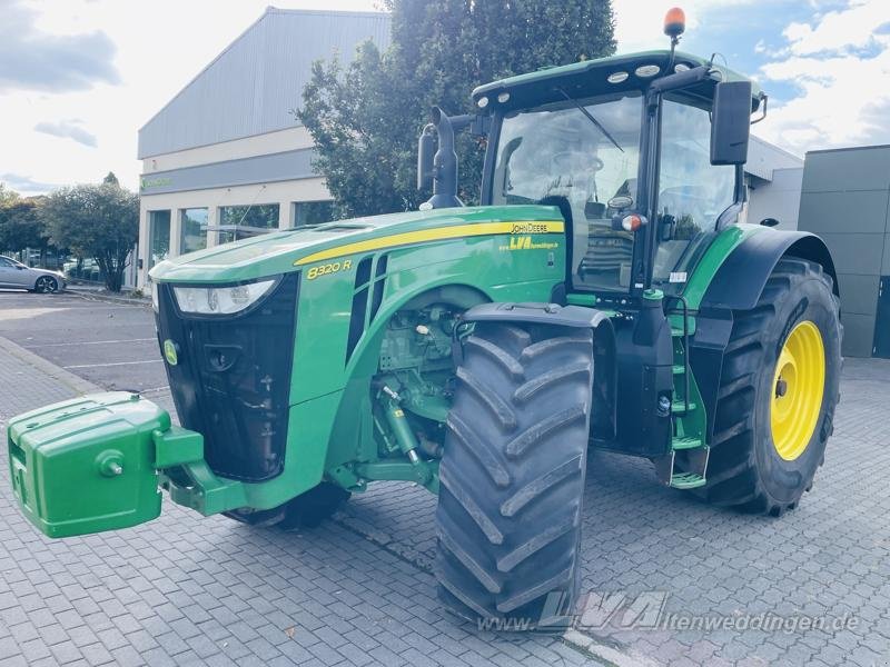 Traktor des Typs John Deere 8320R E23-PowerShift, Gebrauchtmaschine in Sülzetal OT Altenweddingen (Bild 2)