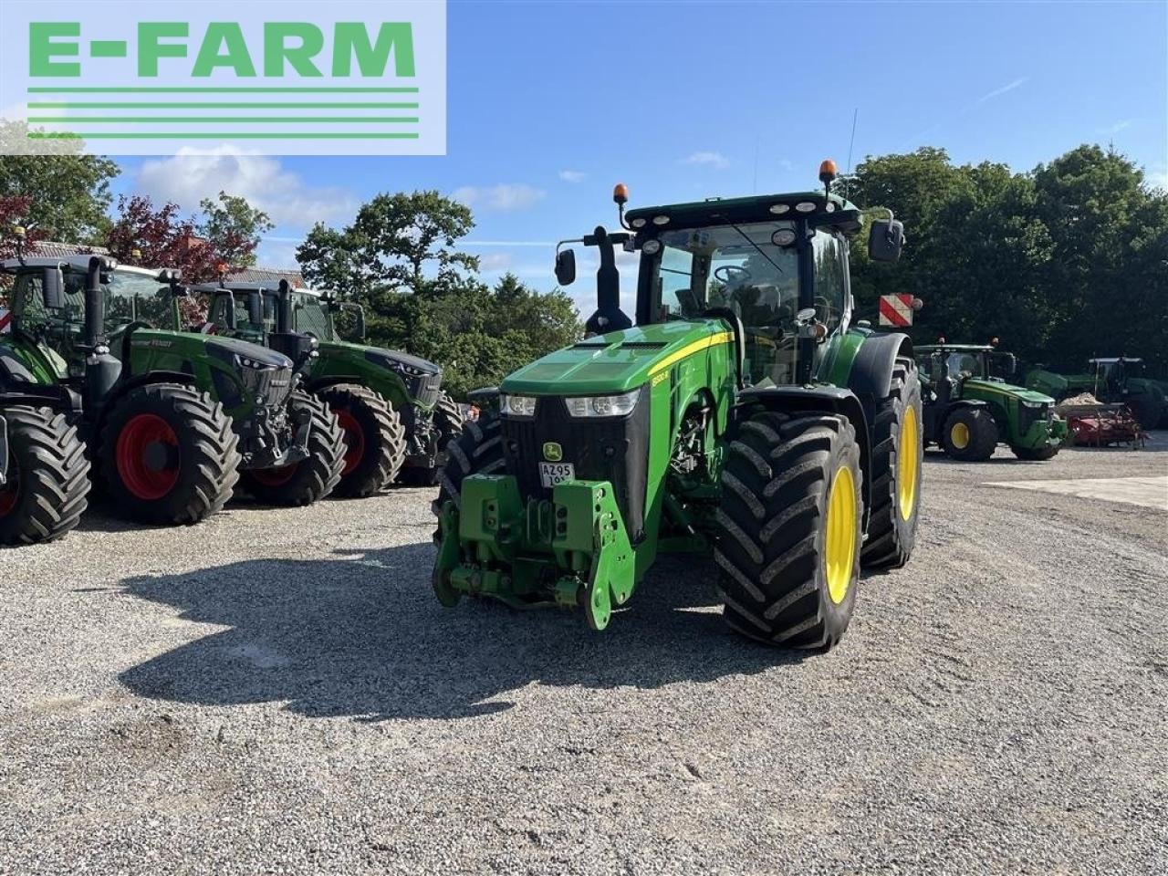 Traktor Türe ait John Deere 8320r med front lift og front pto, Gebrauchtmaschine içinde RANDERS SV (resim 2)