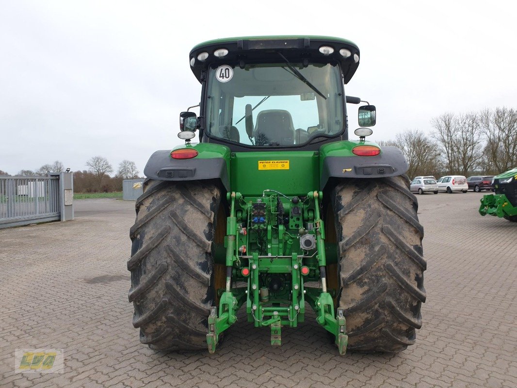 Traktor Türe ait John Deere 8320R PowrShift, Gebrauchtmaschine içinde Schenkenberg (resim 4)