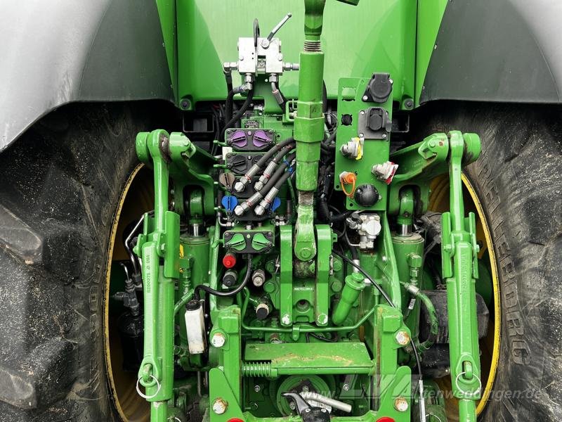 Traktor typu John Deere 8320R ULTIMATE, Gebrauchtmaschine v Sülzetal OT Altenweddingen (Obrázek 8)