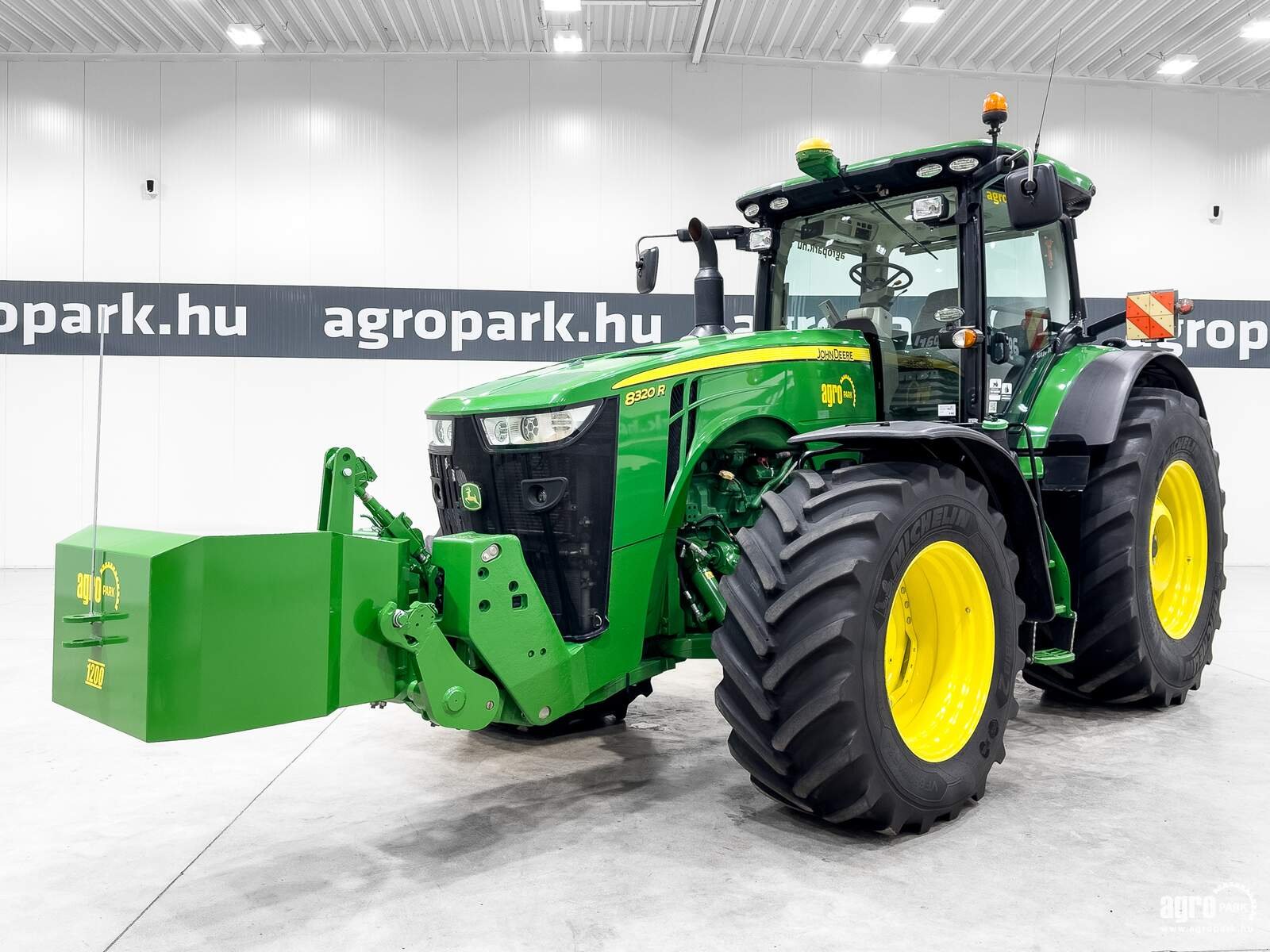 Traktor a típus John Deere 8320R, Gebrauchtmaschine ekkor: Csengele (Kép 1)