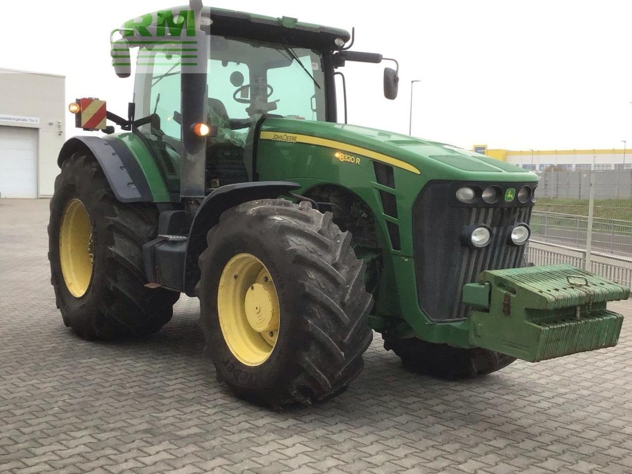 Traktor типа John Deere 8320R, Gebrauchtmaschine в Hamburg (Фотография 3)