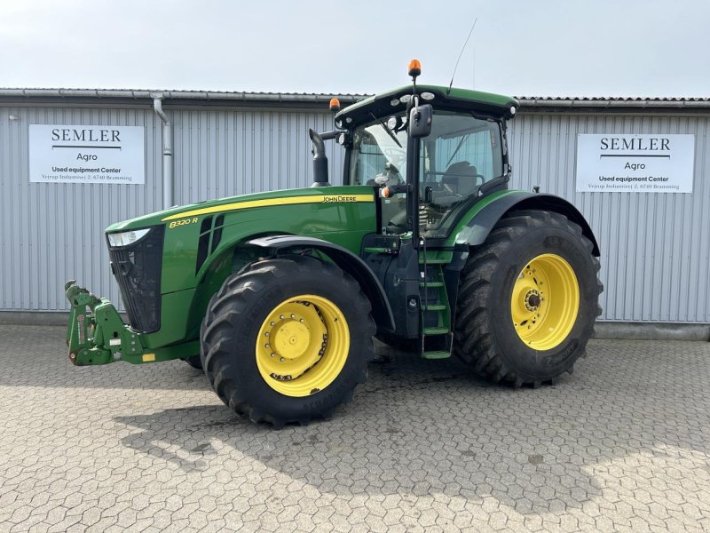 Traktor типа John Deere 8320R, Gebrauchtmaschine в Bramming