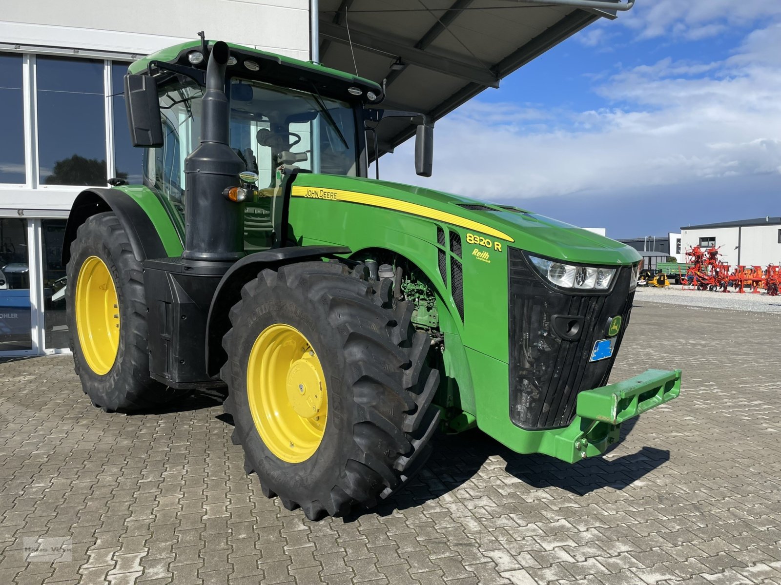 Traktor des Typs John Deere 8320R, Gebrauchtmaschine in Eching (Bild 3)