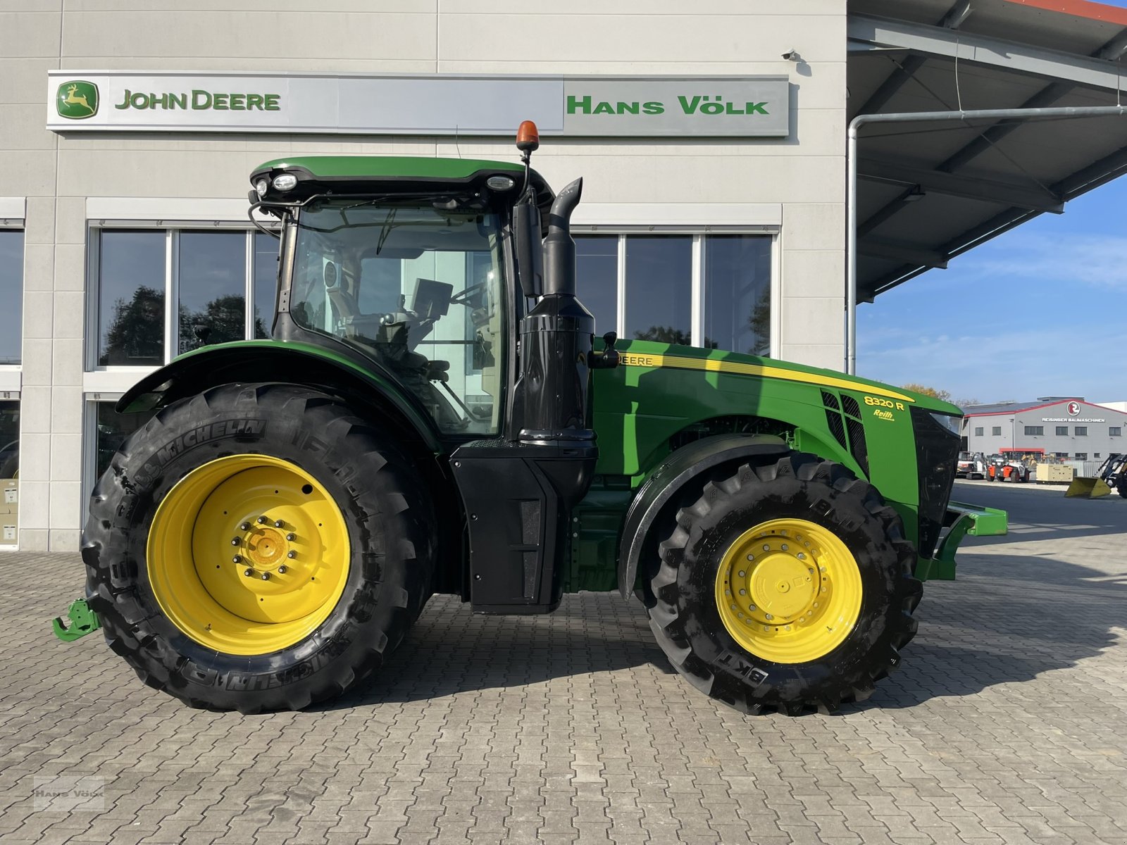 Traktor van het type John Deere 8320R, Gebrauchtmaschine in Eching (Foto 3)