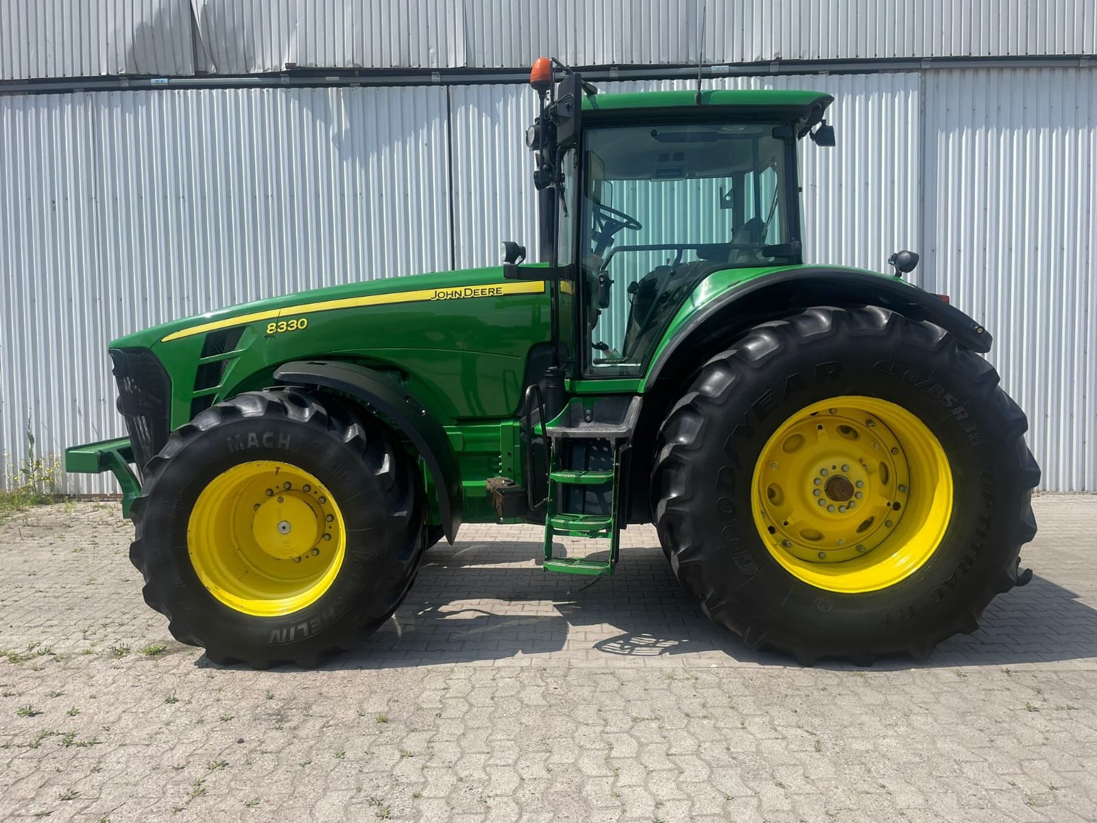 Traktor du type John Deere 8330 Power Shift, Gebrauchtmaschine en Dinklage (Photo 5)